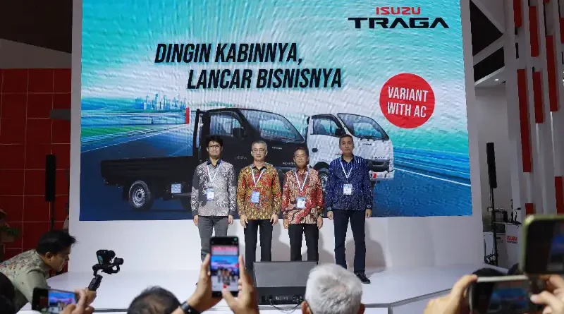 Ilustrasi kendaraan niaga modern Isuzu di pameran otomotif