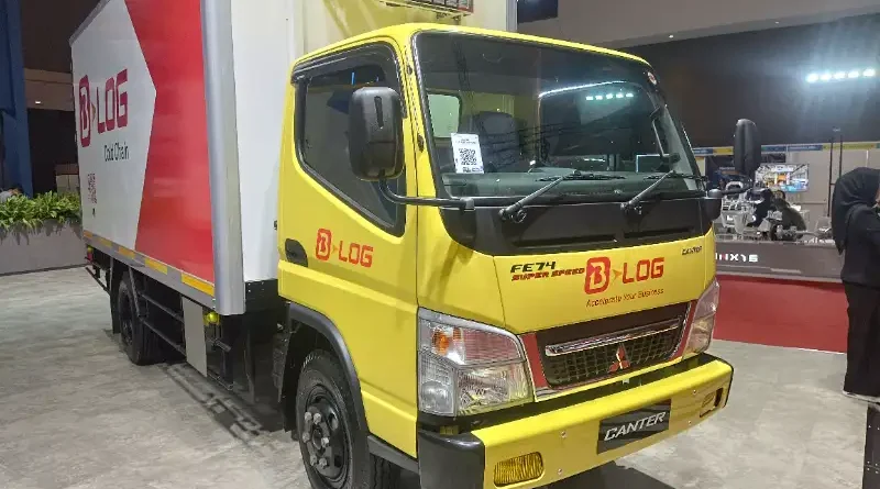 Visualisasi komponen teknis kendaraan niaga ringan untuk logistik