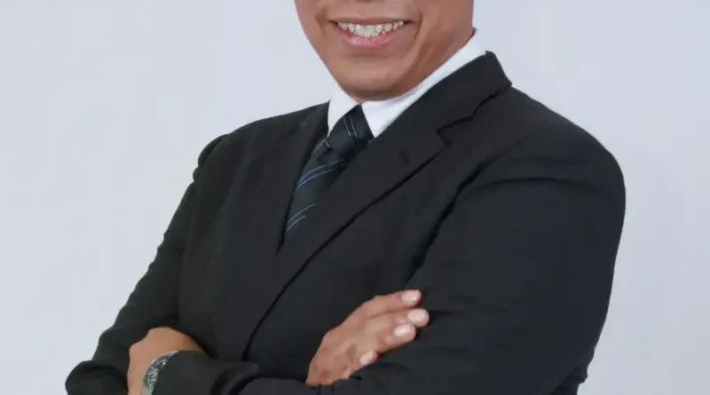 Arlingga Panega, Praktisi Media Spesialis Radio