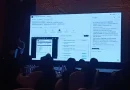 Ilustrasi simbolis teknologi kecerdasan buatan untuk sistem penilaian kredit keuangan