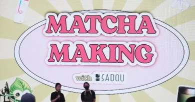 Ilustrasi bubuk matcha murni sebagai simbol gaya hidup sehat.