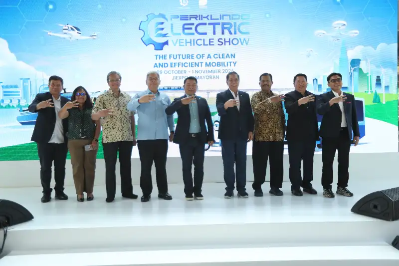 Simbol teknologi energi bersih dan kendaraan listrik