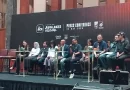 Ilustrasi simbol musik jazz modern dengan elemen digital untuk Java Jazz Festival 2026.