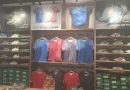 Pameran produk sepatu dan fashion branded dengan label diskon besar di Jakarta Fair