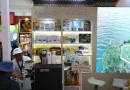 Suasana stand UMKM daerah di pameran Jakarta Fair.