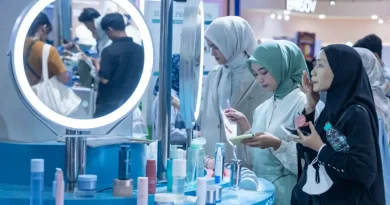 Belanja Make Up di Jakarta Fair 2026 Berhadiah Emas Logam Mulia Promo make up dan emas logam mulia di Jakarta Fair 2026