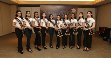 Representasi mahkota kontes kecantikan yang elegan
