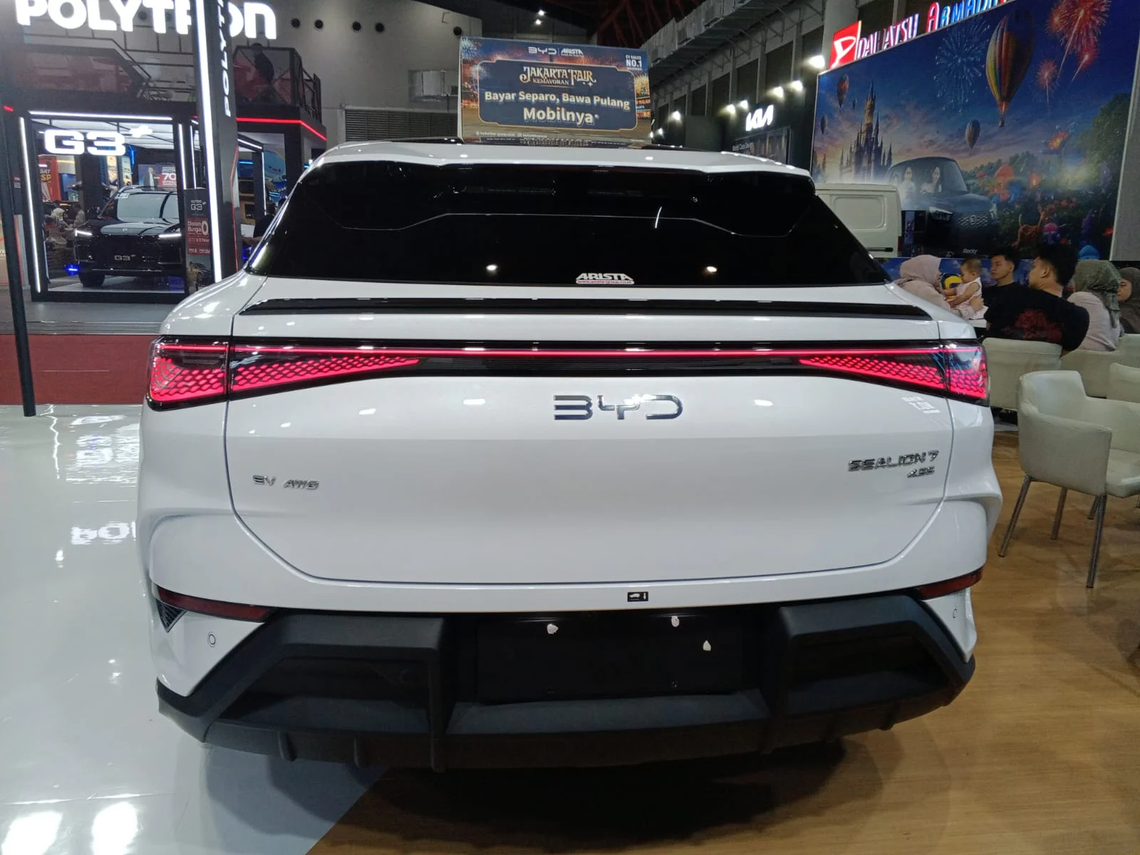 Tampilan Eksterior Belakang BYD Sealion 7 Performance AWD (arsip stapo.id)