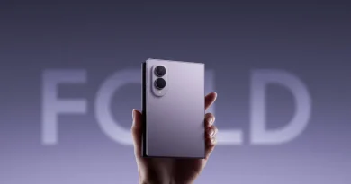 Samsung Galaxy Z Fold8 Resmi Hadir, Desain Baru dan Galaxy AI Jadi Andalan Ilustrasi konseptual smartphone lipat premium berdesain modern dengan tampilan layar mulus dan elemen kecerdasan buatan.