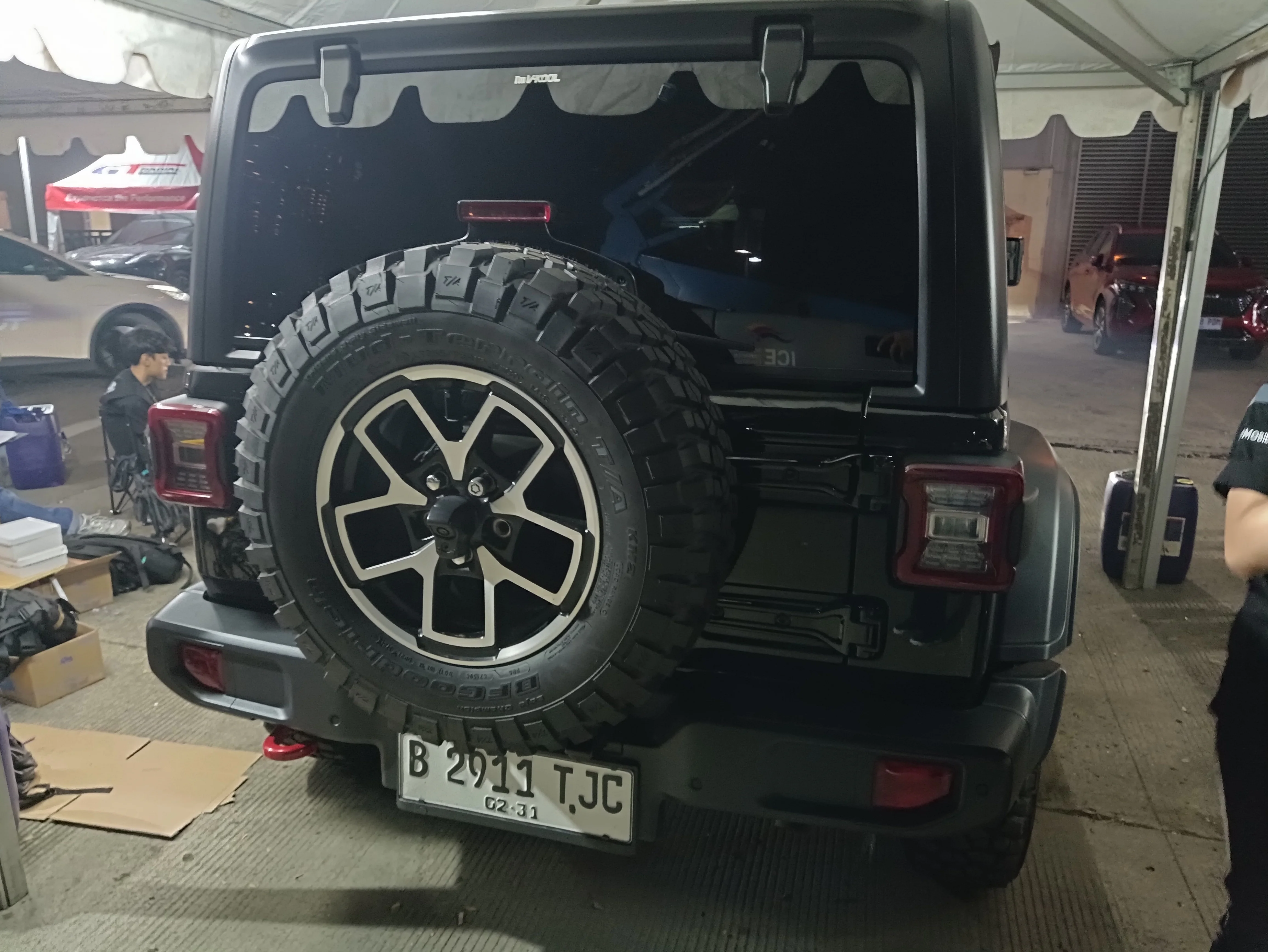 Tampilan Eksterior Belakang Jeep Wrangler Rubicon (arsip stapo.id)