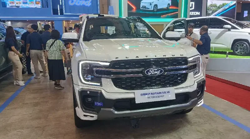 Ilustrasi Ford Everest Platinum untuk Stapo.id