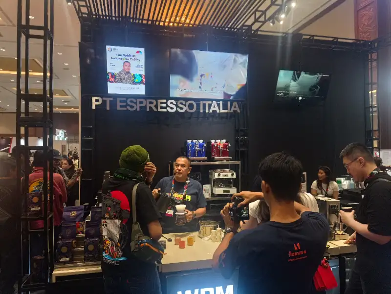 Ilustrasi gelato kopi untuk Stapo.id