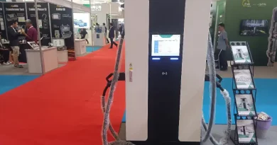 Ilustrasi infrastruktur EV charger untuk Stapo.id