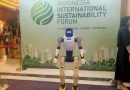 Ilustrasi robot customer service untuk Stapo.id