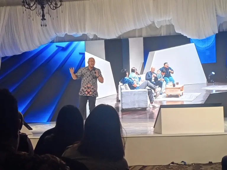 The 5th World Conference on Creative Economy (WCCE): Pandji Pragiwaksono Soroti Industri Komedi dan Kekayaan Intelektual